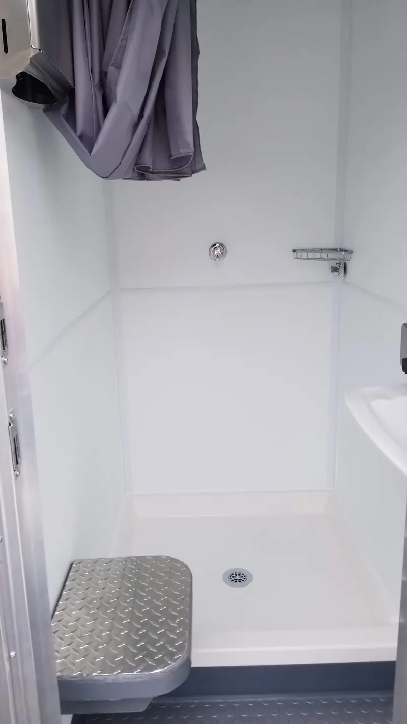 Shower room with a fold-down bench